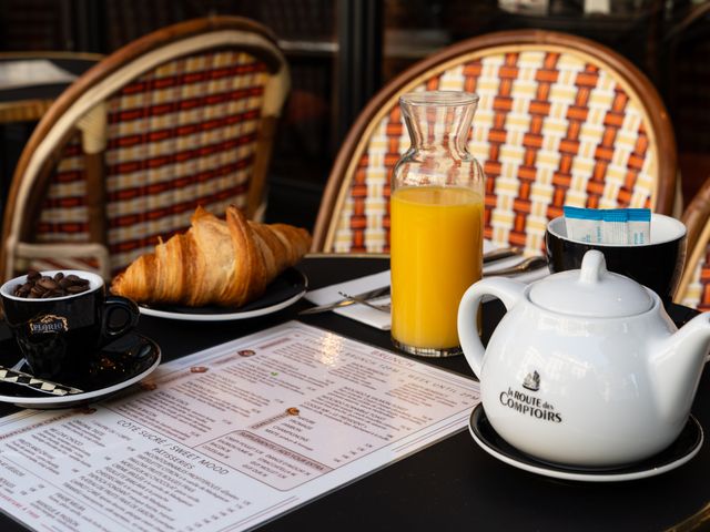 Le Petit Elysée LePetitElysée_Paris-2.jpg